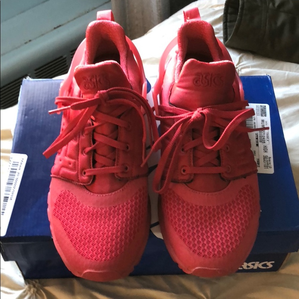 Mens asics trainer